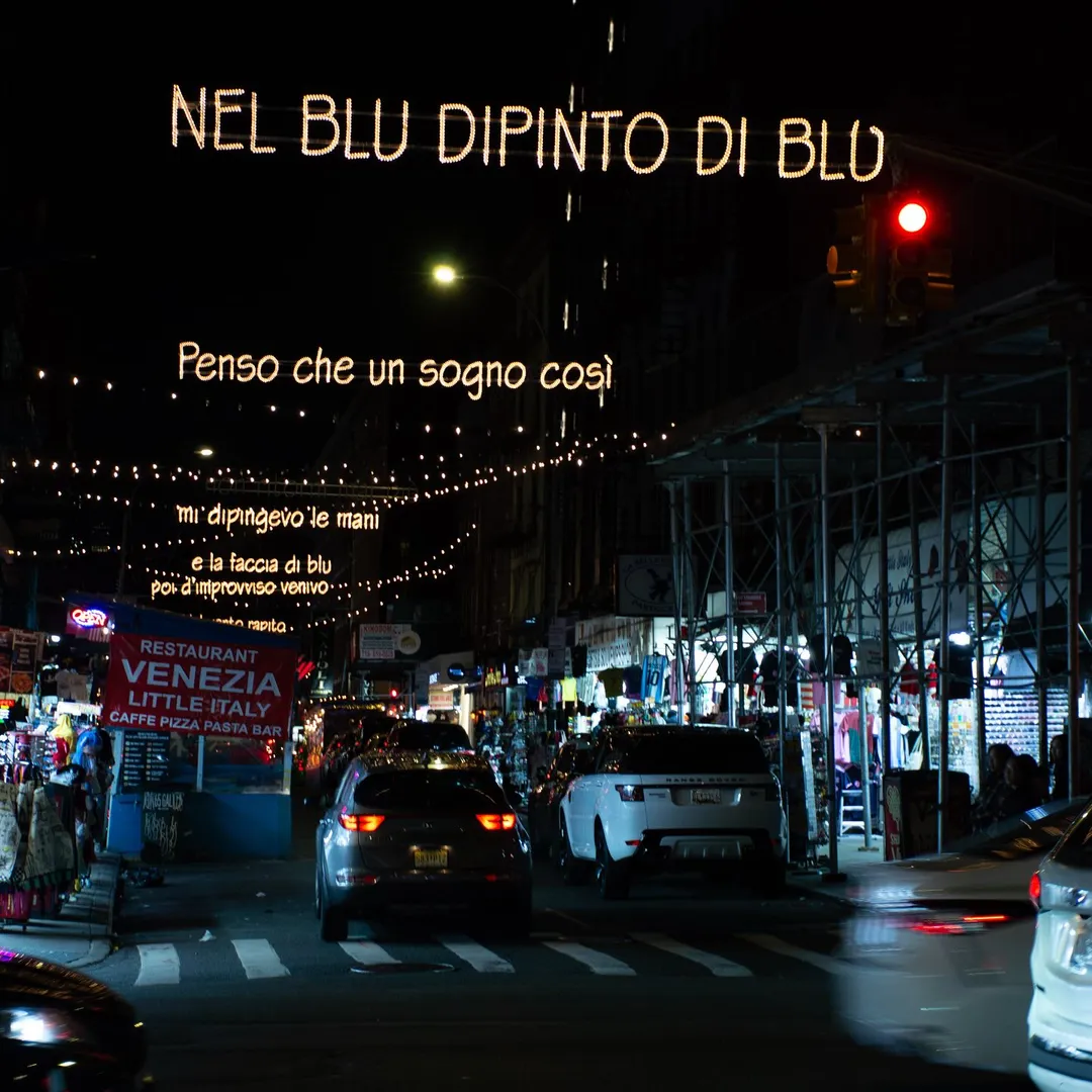 Le luciii, i sassiii, babbo Nataleeee ✨🌃🗽 (2/5)