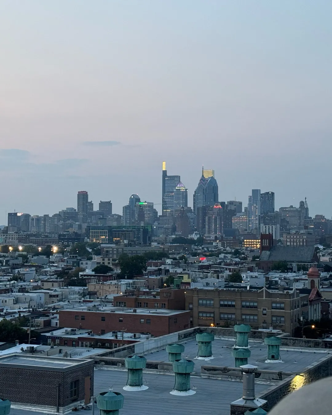 Philly 🇺🇸 (4/10)