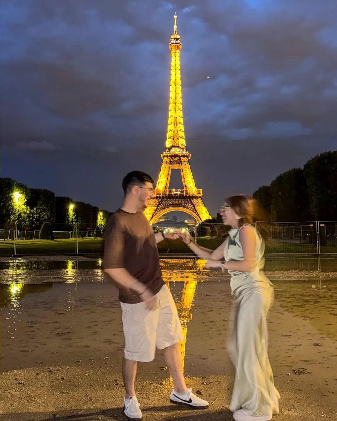 Paris, from the Louvre to the tower after dark 🗼 (6/9)